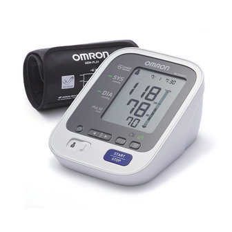 Bloeddrukmeter Omron met voorgevormde manchet.