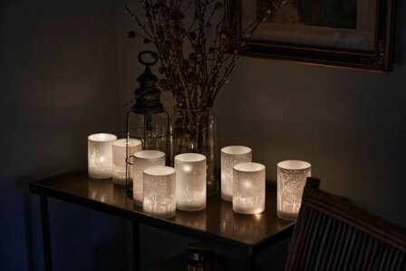 Set van decoratieglas met ledlichtje, dessin: dennenbos.