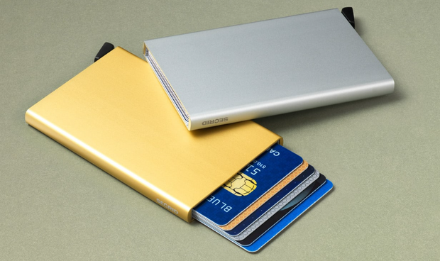 Secrid Cardprotector, in verschillende kleuren verkrijgbaar.