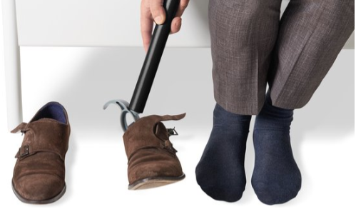 VITILITY Aankleedstok - schuim - Aantrekhulp - aankleedstok met aantrekhaak